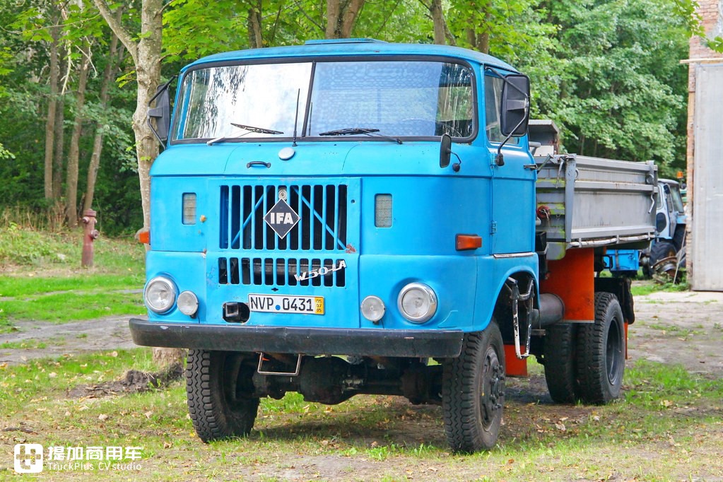 东德产的依发卡车实拍上世纪60年代大批引进国内老司机都认识