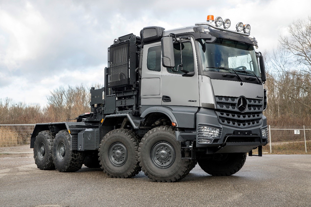 第500台交付,再带您好好看看奔驰actros slt大件运输牵引车