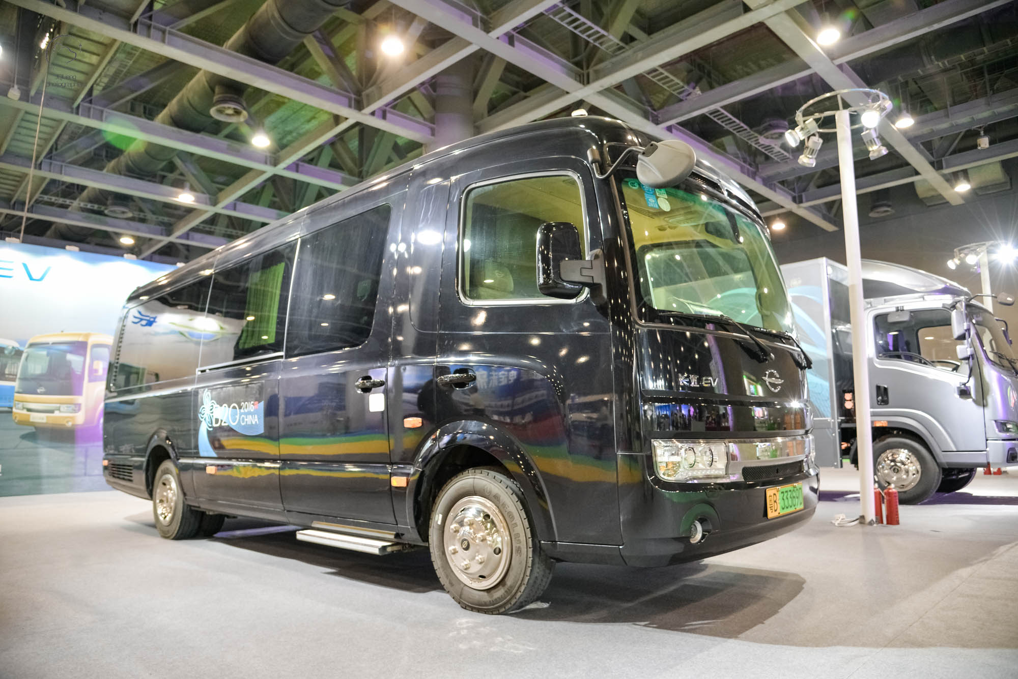 专为Boss级别的人士打造的高端商务中巴？长江E-Boss电动豪华中巴实拍 - 第4张