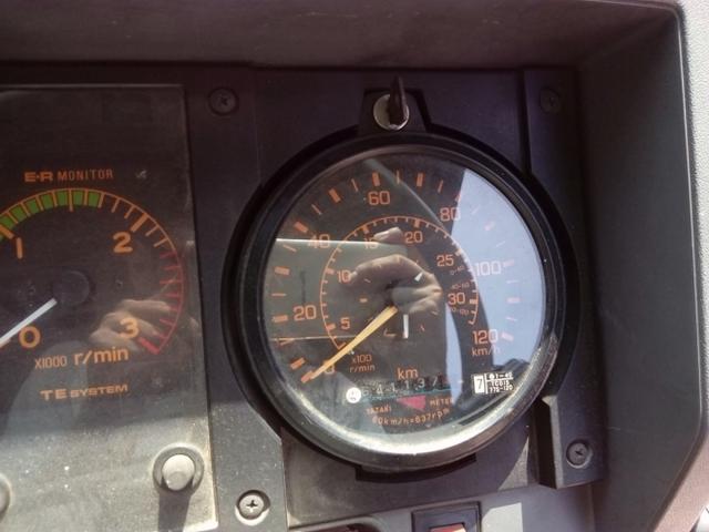 又一台 20多年的日野GN右舵油罐卡车仍在服役 - 第21张 - 提加商用车网 又一台 20多年的日野GN右舵油罐卡车仍在服役 - 第21张