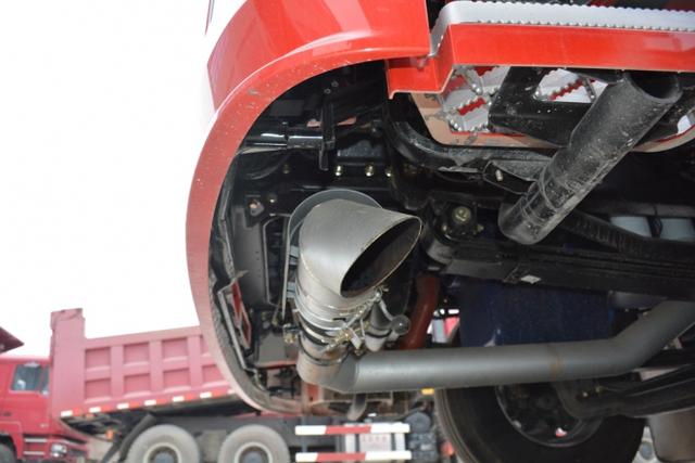 为何最近这么火?实拍陕汽德龙X3000危化品牵引车 - 第18张 - 提加商用车网 为何最近这么火?实拍陕汽德龙X3000危化品牵引车 - 第18张