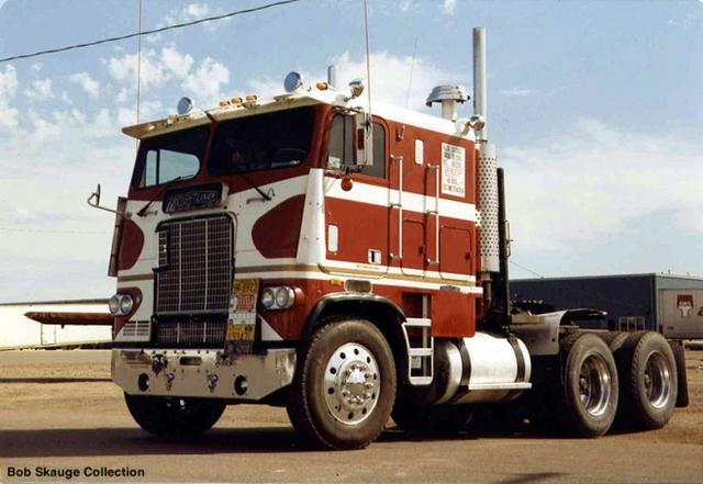 竟是平头车?国内现变形金刚G1擎天柱原型“姊妹”卡车 - 第3张 - 提加商用车网 竟是平头车?国内现变形金刚G1擎天柱原型“姊妹”卡车 - 第3张