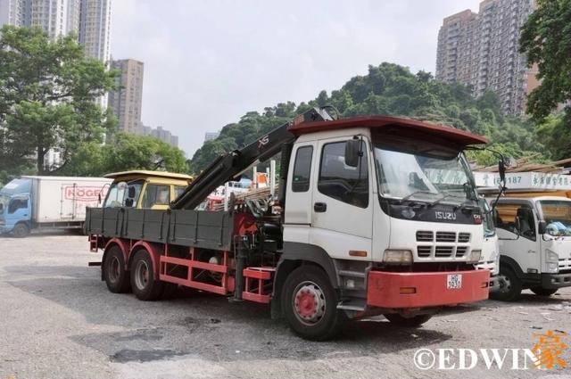 经典的日系卡车这里都有？ 香港街头某货运停车场实拍 - 第15张