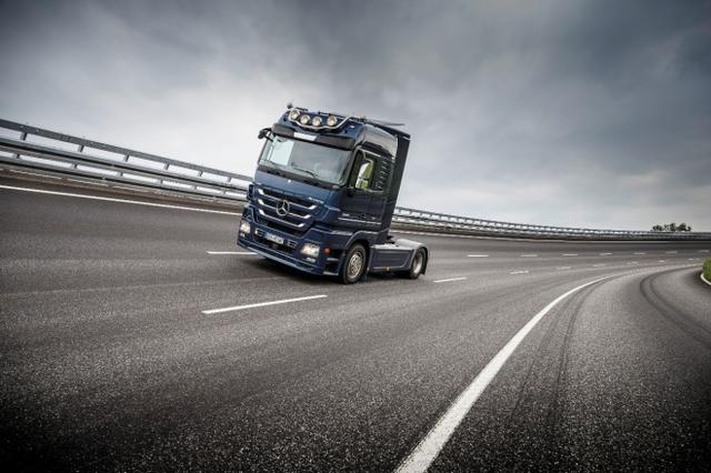 配有健身系统 奔驰Actros 20周年纪念卡车即将亮相 - 第4张 - 提加商用车网 配有健身系统 奔驰Actros 20周年纪念卡车即将亮相 - 第4张