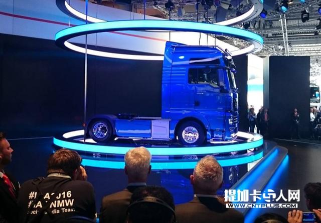 640马力+顶级配置 德国“雄狮”再推限量版重卡