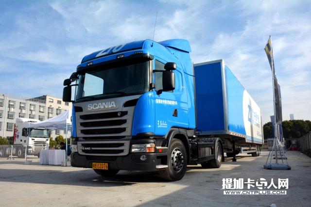 中通快递又购入超百辆 斯堪尼亚G440牵引车实拍