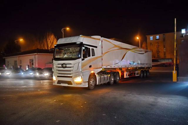 解放J7、德龙6000、东风新天龙，2018年还有这些重卡新车值得期待