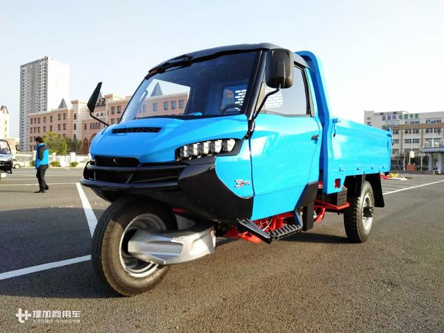 帅炸天的三蹦子要上市了,首曝光的内饰更炫酷,据说售价3万左右 - 第1张 - 提加商用车网 帅炸天的三蹦子要上市了,首曝光的内饰更炫酷,据说售价3万左右 - 第1张