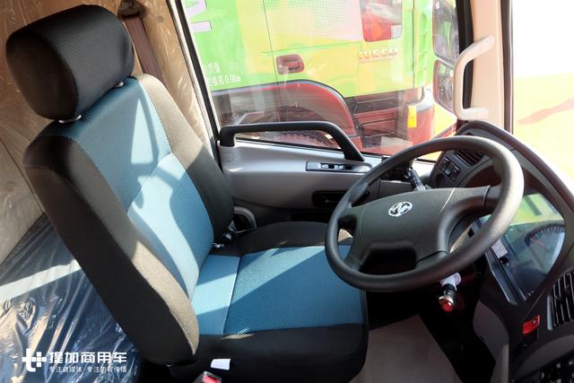 国产卡车首款“豹”系车型诞生,采用上汽发动机+法士特变速箱 - 第7张 - 提加商用车网 国产卡车首款“豹”系车型诞生,采用上汽发动机+法士特变速箱 - 第7张