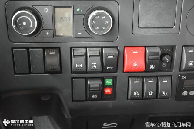 600马力能拉250吨,国产最强8x8,陕汽德龙X3000大件牵引车详解 - 第4张 - 提加商用车网 600马力能拉250吨,国产最强8x8,陕汽德龙X3000大件牵引车详解 - 第4张