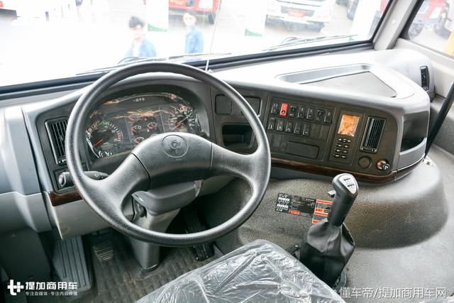 开在路上大卡车都怕它?带您见识下自重30吨的陕汽自卸车巨无霸 - 第7张 - 提加商用车网 开在路上大卡车都怕它?带您见识下自重30吨的陕汽自卸车巨无霸 - 第7张