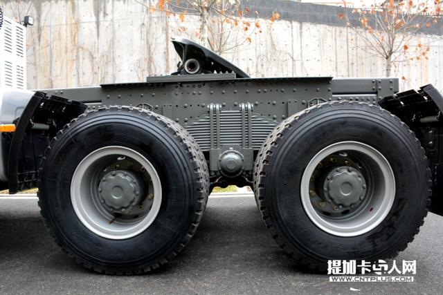 200吨级别?中国重汽新款6X6全驱大件牵引车详解 - 第10张 - 提加商用车网 200吨级别?中国重汽新款6X6全驱大件牵引车详解 - 第10张
