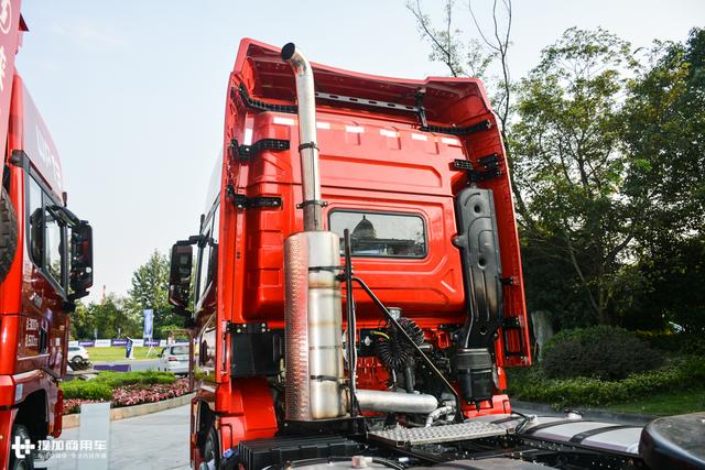 600马力牵引车，自动挡电动自卸车，陕汽重卡年中会车型抢先看