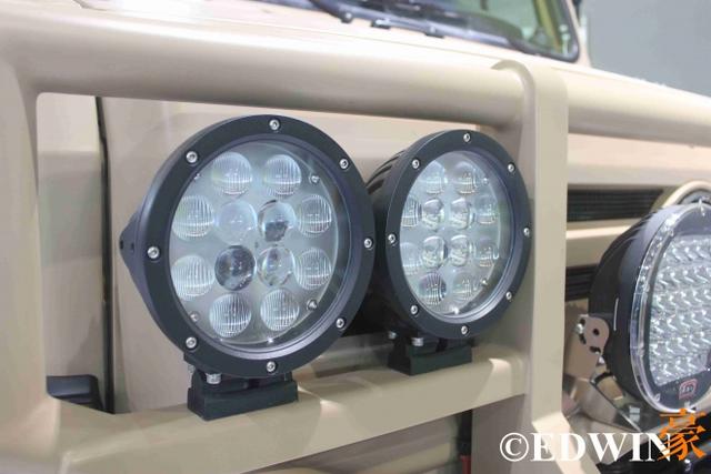 不越野无房车 奔驰乌尼莫克底盘阿莫迪罗房车实拍 - 第4张