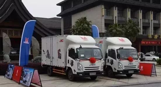 8.79万起+标配气刹 江铃凯运2017升级版轻卡解析 - 第5张 - 提加商用车网 8.79万起+标配气刹 江铃凯运2017升级版轻卡解析 - 第5张