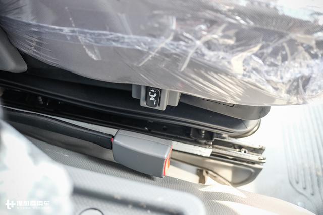 190马力配法士特8挡变速器,江淮威司达大轻卡同级别几乎无敌 - 第15张 - 提加商用车网 190马力配法士特8挡变速器,江淮威司达大轻卡同级别几乎无敌 - 第15张