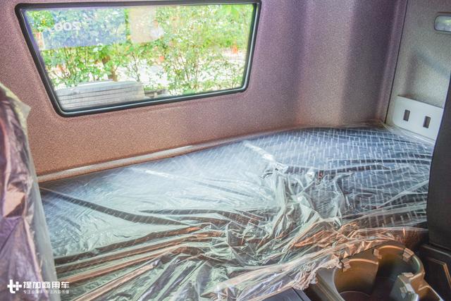 开空调不烧油,还有座椅通风,解放新J6南方版重卡详解 - 第24张 - 提加商用车网 开空调不烧油,还有座椅通风,解放新J6南方版重卡详解 - 第24张