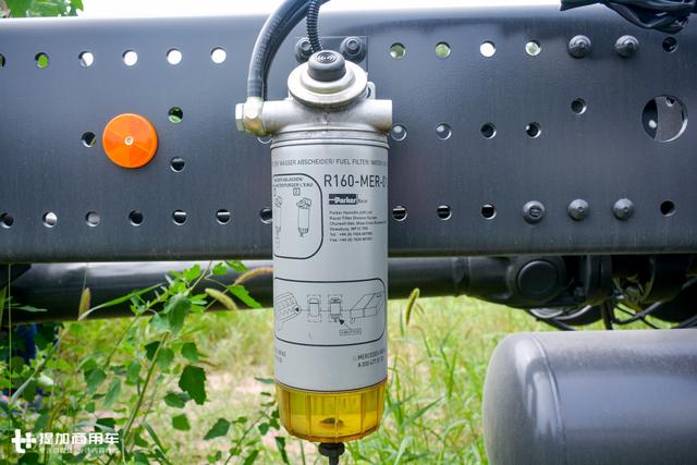 电视转播车为何都用进口卡车底盘？这台奔驰单桥载货车告诉您 - 第34张