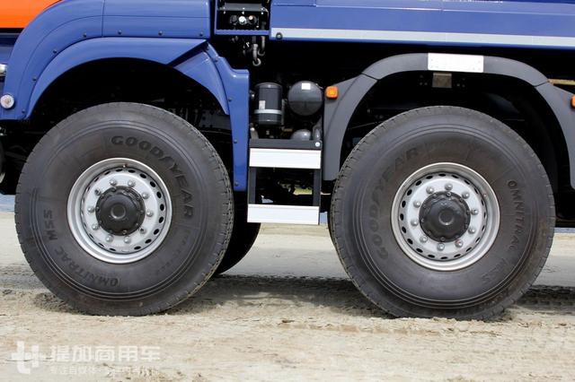国产自卸车肯定拼不过,Ginaf和MAN自卸车最后一轴能转向 - 第12张 - 提加商用车网 国产自卸车肯定拼不过,Ginaf和MAN自卸车最后一轴能转向 - 第12张