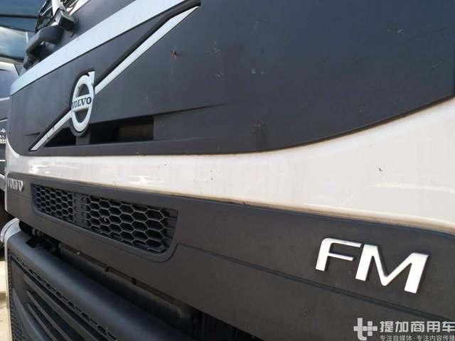 货运市场再遇土豪车主，花近百万购买沃尔沃卡车跑水果运输