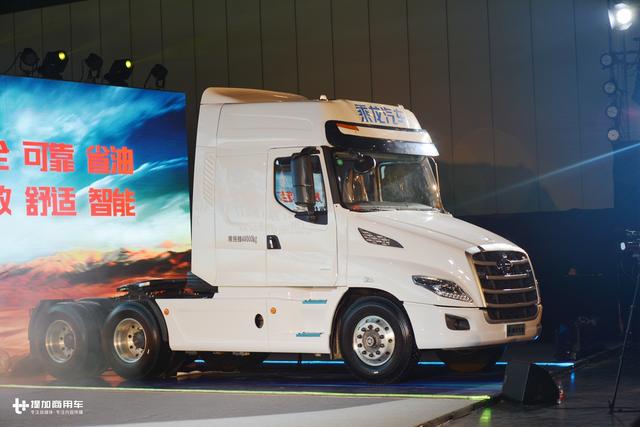 国内首款高端长头重卡上市,配潍柴发动机,未来还可实现自动驾驶 - 第1张 - 提加商用车网 国内首款高端长头重卡上市,配潍柴发动机,未来还可实现自动驾驶 - 第1张