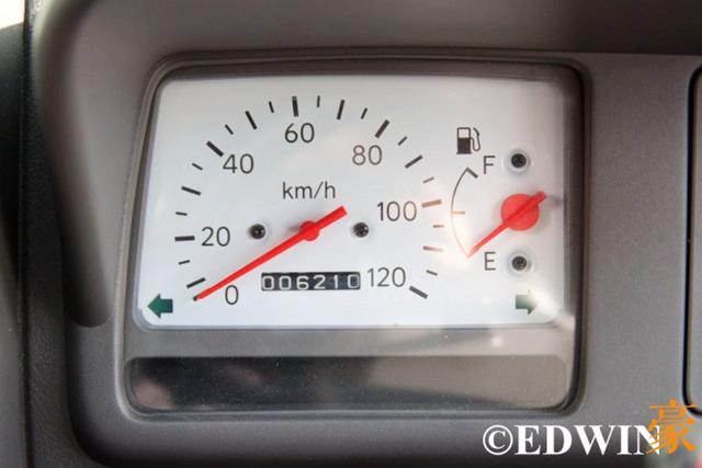 载重仅300斤,但配置豪华还中置后驱,单排单座的货车您见过吗? - 第19张 - 提加商用车网 载重仅300斤,但配置豪华还中置后驱,单排单座的货车您见过吗? - 第19张