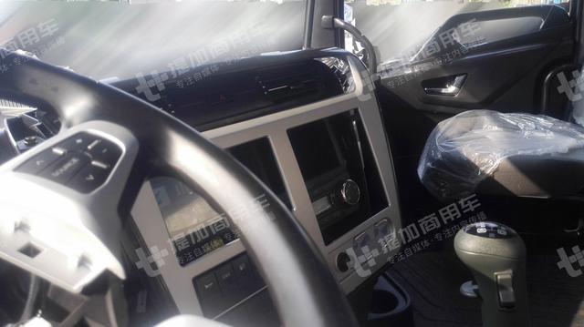内饰谍照曝光,下一代天龙重卡配千升油箱,或用沃尔沃技术发动机 - 第15张 - 提加商用车网 内饰谍照曝光,下一代天龙重卡配千升油箱,或用沃尔沃技术发动机 - 第15张