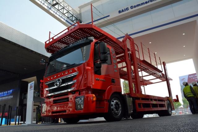 国内底盘最低的卡车?红岩中置轴轿运车详解 - 第2张 - 提加商用车网 国内底盘最低的卡车?红岩中置轴轿运车详解 - 第2张