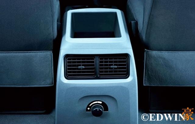 国内畸形市场的产物？风行菱智M3实拍