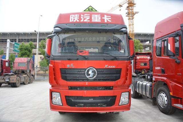 为何最近这么火?实拍陕汽德龙X3000危化品牵引车 - 第2张 - 提加商用车网 为何最近这么火?实拍陕汽德龙X3000危化品牵引车 - 第2张