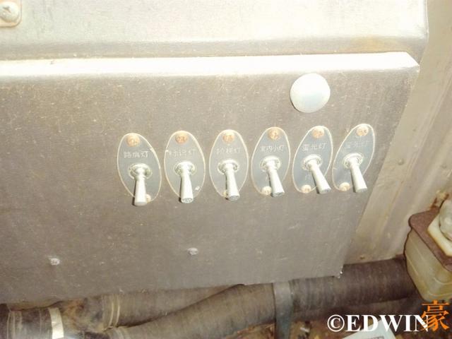 80年代红极一时的公务大巴,实拍日产柴U31N - 第39张 - 提加商用车网 80年代红极一时的公务大巴,实拍日产柴U31N - 第39张