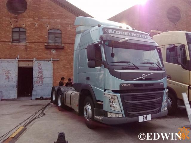 进口卡车界的网红 沃尔沃FM500马力牵引车实拍 - 第2张 - 提加商用车网 进口卡车界的网红 沃尔沃FM500马力牵引车实拍 - 第2张