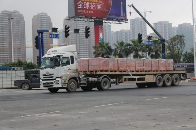 也是日系卡车为主?珠海横琴口岸的澳门货车实拍 - 第11张 - 提加商用车网 也是日系卡车为主?珠海横琴口岸的澳门货车实拍 - 第11张