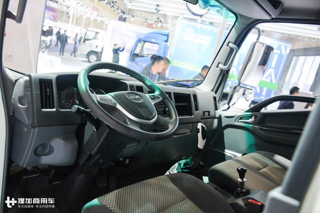 30万的售价只有7万块的做工?考虑用纯电动轻卡拉货的先看这里 - 第11张 - 提加商用车网 30万的售价只有7万块的做工?考虑用纯电动轻卡拉货的先看这里 - 第11张