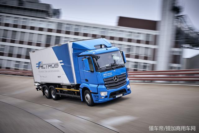 国产电动卡车弯道超车成功？奔驰路试电动重卡续航只有200公里 - 第15张