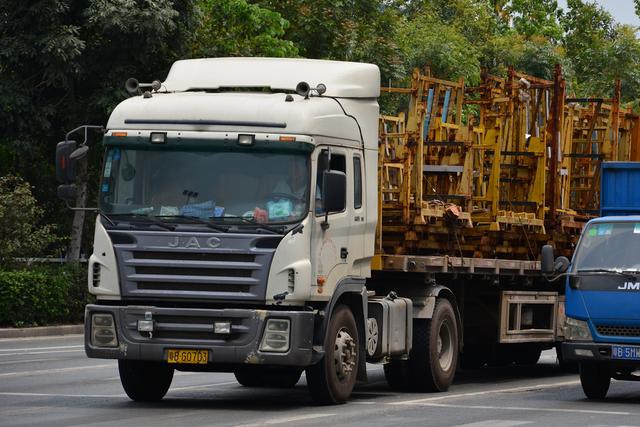 十几个车型品系让您眼花缭乱?从历史发展理清江淮格尔发车型族谱 - 第7张 - 提加商用车网 十几个车型品系让您眼花缭乱?从历史发展理清江淮格尔发车型族谱 - 第7张