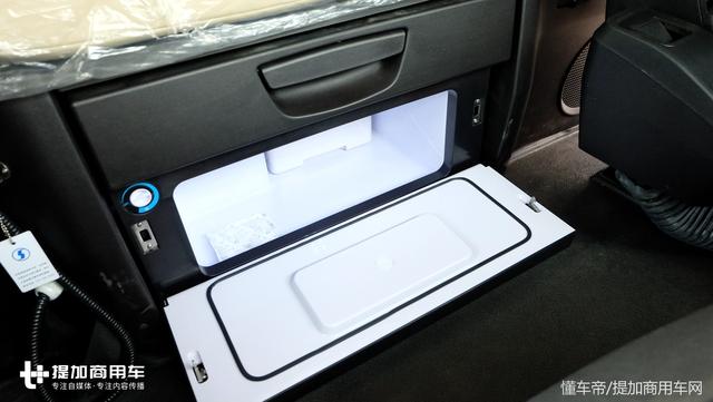 关注陕汽全新一代重卡的卡友注意了,目前已知的全部信息都在这里 - 第6张 - 提加商用车网 关注陕汽全新一代重卡的卡友注意了,目前已知的全部信息都在这里 - 第6张