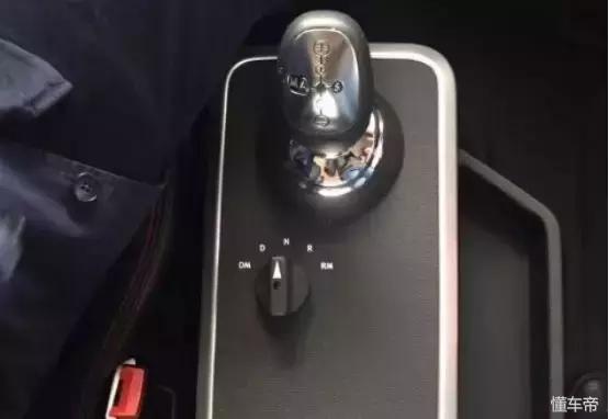 配AMT变速箱的格尔发K7重卡上市，还有车载冰箱，卡友可以出手了 - 第3张