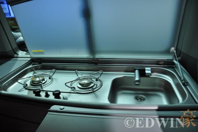 7座车型竟然有房车的豪华配置 大众T6野营车实拍评测 - 第41张 - 提加商用车网 7座车型竟然有房车的豪华配置 大众T6野营车实拍评测 - 第41张