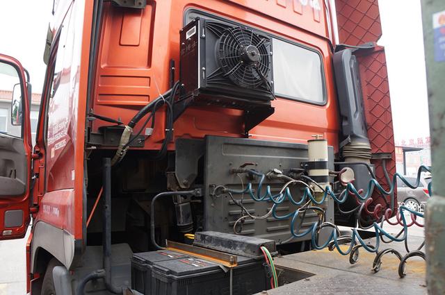 为防油耗子把油箱加装“铠甲”?东风天龙老司机分享重卡节油秘籍 - 第2张 - 提加商用车网 为防油耗子把油箱加装“铠甲”?东风天龙老司机分享重卡节油秘籍 - 第2张