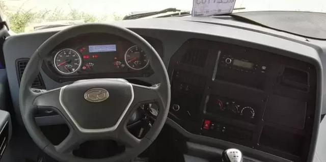 9米6货箱+轻量化设计 华菱汉马H6新款仓栅车图解 - 第6张