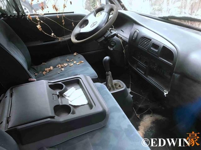 曾是金杯最强对手？已没落的韩国现代H100面包车实拍 - 第23张