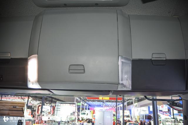 诚意呢？40多万的庆铃新款巨咖重卡，车钥匙还不如面包车的 - 第23张