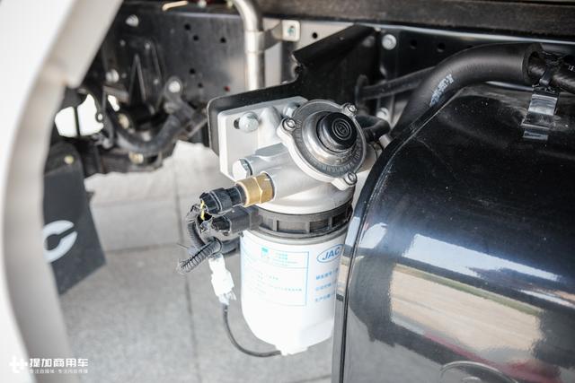 配福田康明斯ISF3.8发动机,江淮帅铃新款栏板轻卡详解 - 第13张 - 提加商用车网 配福田康明斯ISF3.8发动机,江淮帅铃新款栏板轻卡详解 - 第13张