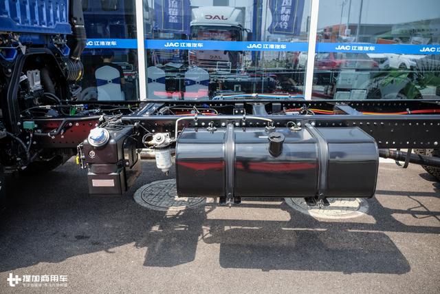 190马力配法士特8挡变速器,江淮威司达大轻卡同级别几乎无敌 - 第33张 - 提加商用车网 190马力配法士特8挡变速器,江淮威司达大轻卡同级别几乎无敌 - 第33张