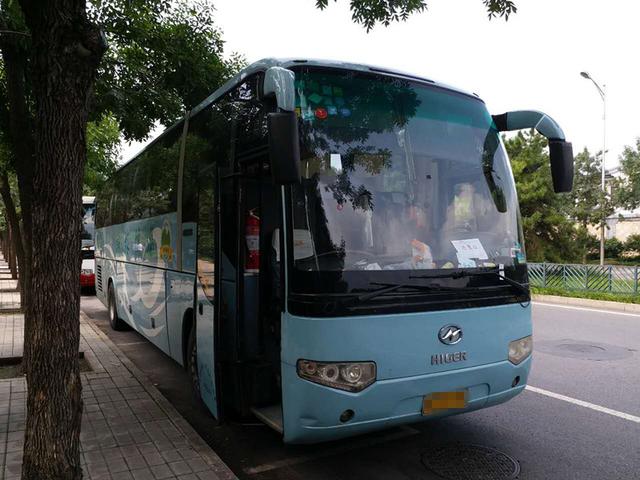 国产客车技术提高，他却说更不安全了？海格客车老司机访谈 - 第1张