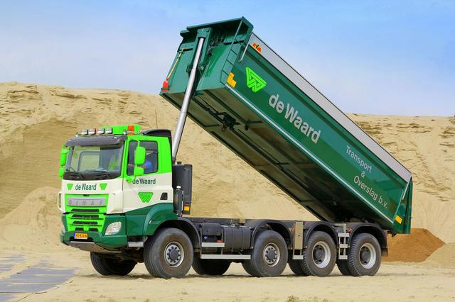 国产自卸车肯定拼不过,Ginaf和MAN自卸车最后一轴能转向 - 第7张 - 提加商用车网 国产自卸车肯定拼不过,Ginaf和MAN自卸车最后一轴能转向 - 第7张