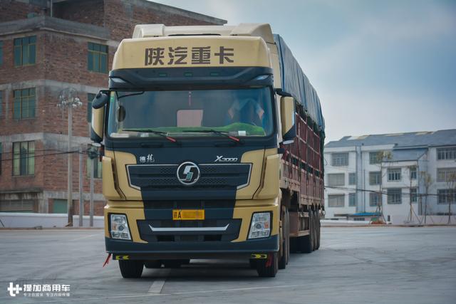 和德龙X3000黄金版有啥不同？陕汽康明斯财富版牵引车详解