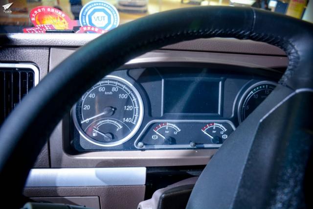 柳汽也有高配置车型 乘龙H7高端重卡评测 - 第20张 - 提加商用车网 柳汽也有高配置车型 乘龙H7高端重卡评测 - 第20张