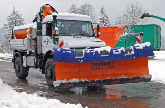 国际大奖 乌尼莫克荣膺2016年度最佳越野车